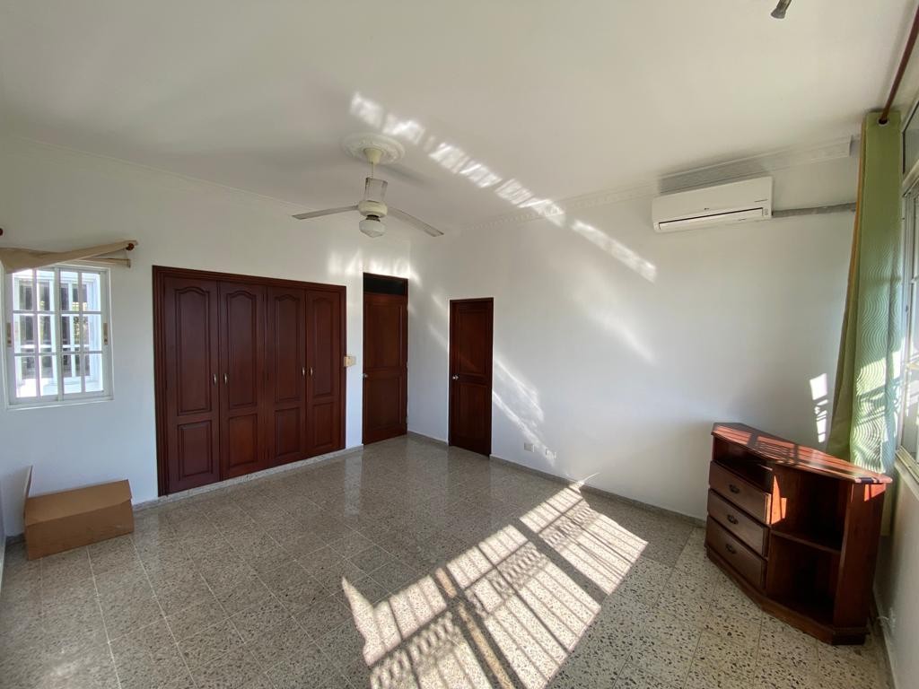 apartamentos - Alquiler Amplio Apartamento de 3 Habitaciones, Bella Vista, Santo Domingo 7