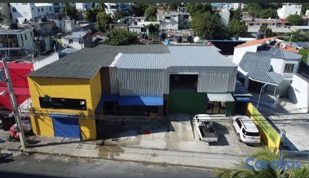 otros inmuebles - Venta de local tipo nave comercial en ensanche quisquella Distrito nacional  9