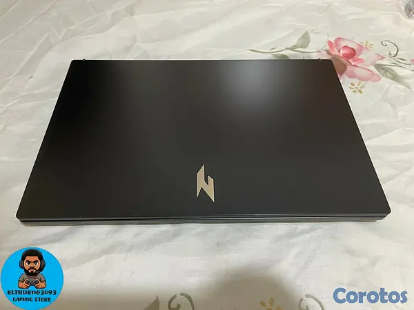 computadoras y laptops - Laptop ACER Nitro ANV15 Ryzen 5 7535H, RTX 4050, 1 5