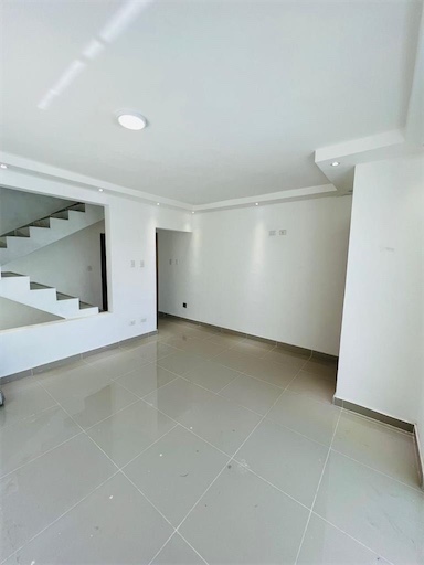 casas - Venta de casa en la autopista de san Isidro con jacuzzi Santo Domingo este  9