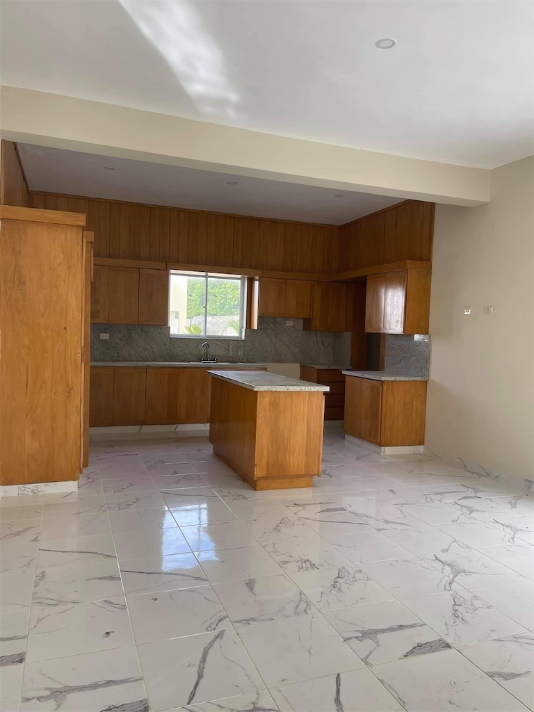 casas - Tenemos varias villas disponibles totalmente nuevas frente a playa dorada 5