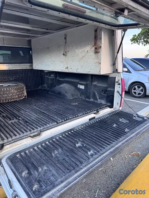 jeepetas y camionetas - NISSAN FRONTIER 2014 de oportunidad  10