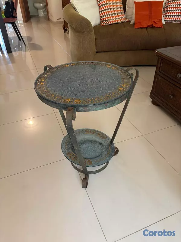 muebles y colchones - Mesa Auxiliar de metal/Hierro forjado