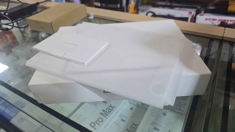 computadoras y laptops - MacBook Air M3 13 512GB 16GB RAM 3