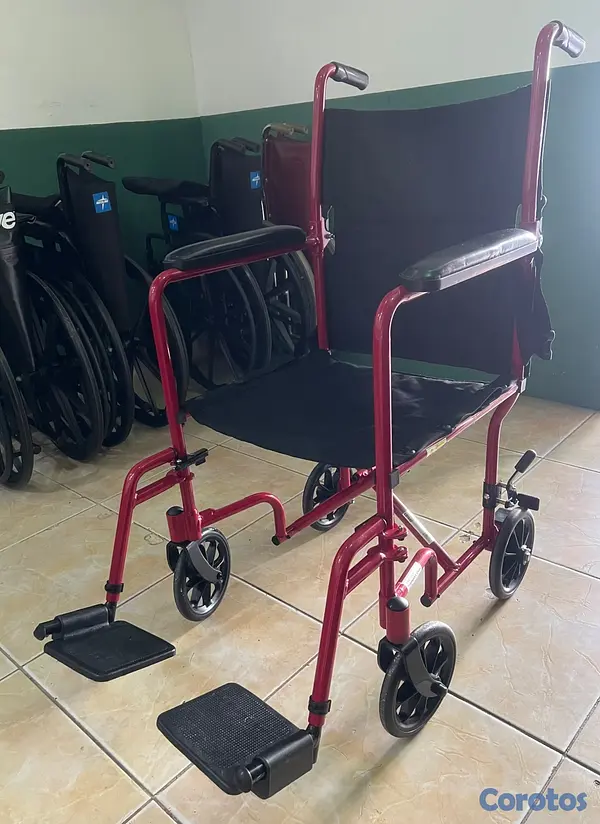 Salud y Equipamiento Médico - Sillas de rueda  13