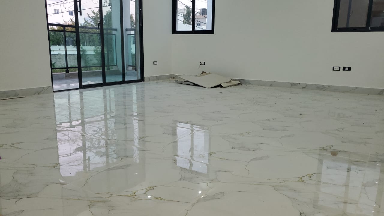 casas - Espaciosa casa, Nueva, Brisa Oriental. H.A 9