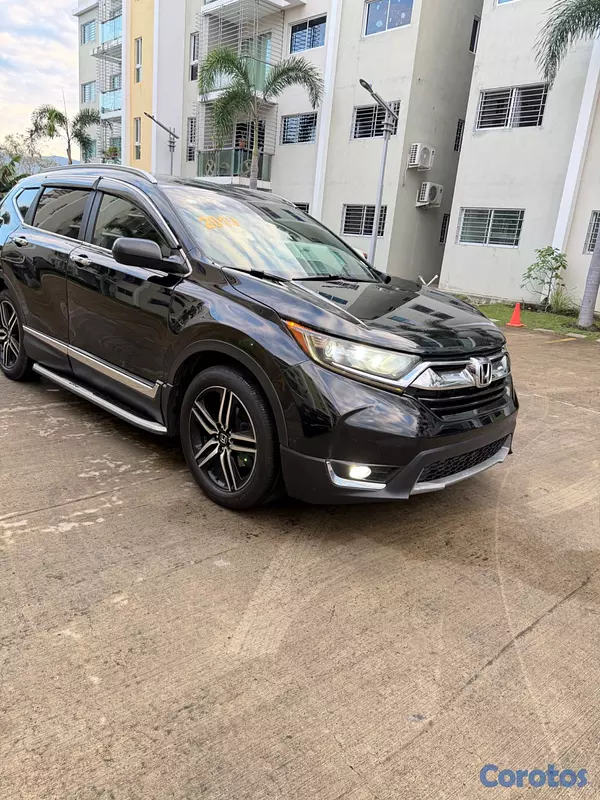 jeepetas y camionetas - Honda CR-V LX 4x2 automática 2019 14