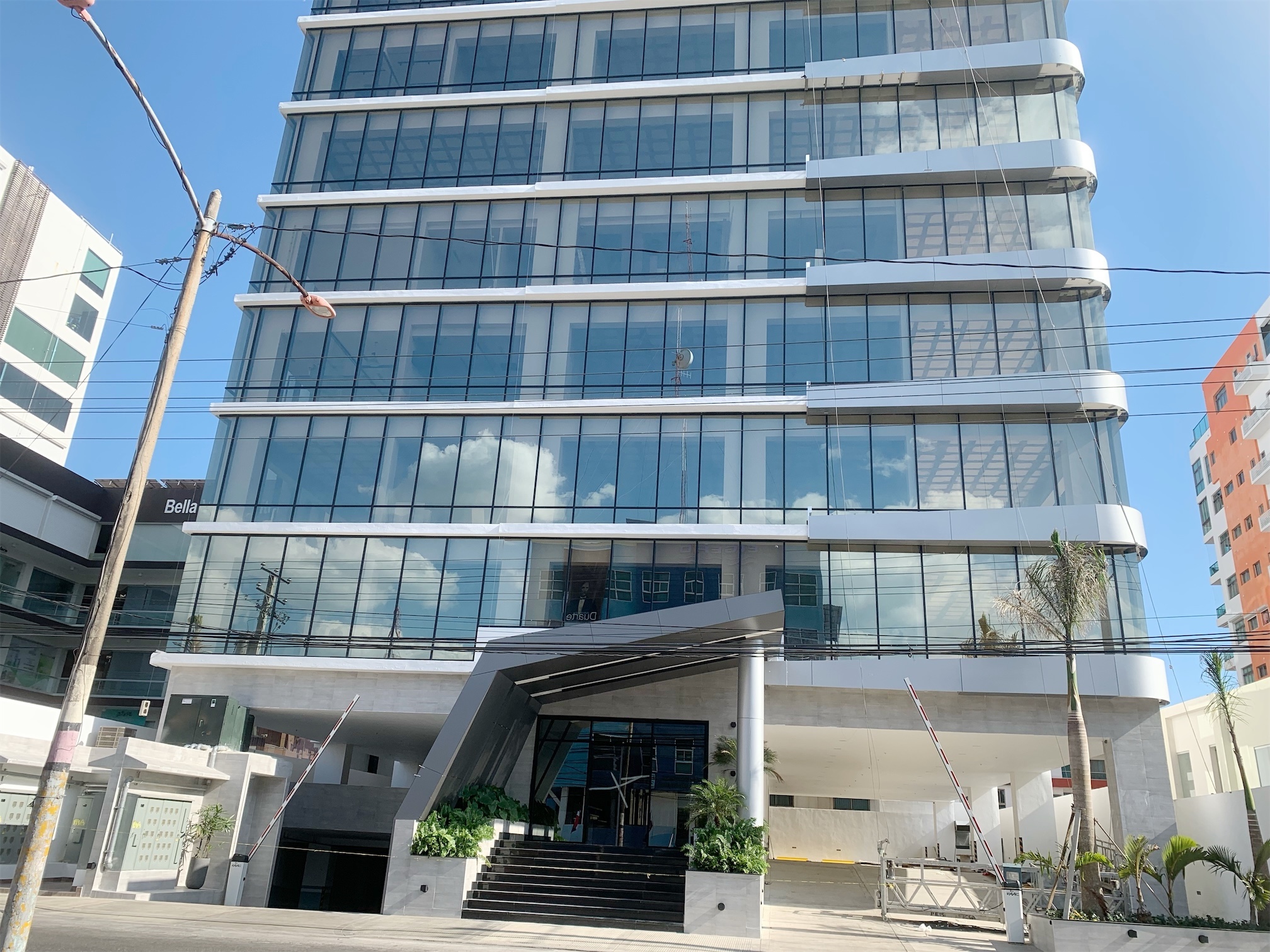 oficinas y locales comerciales - Oficinas corporativas en venta  bella vista 2