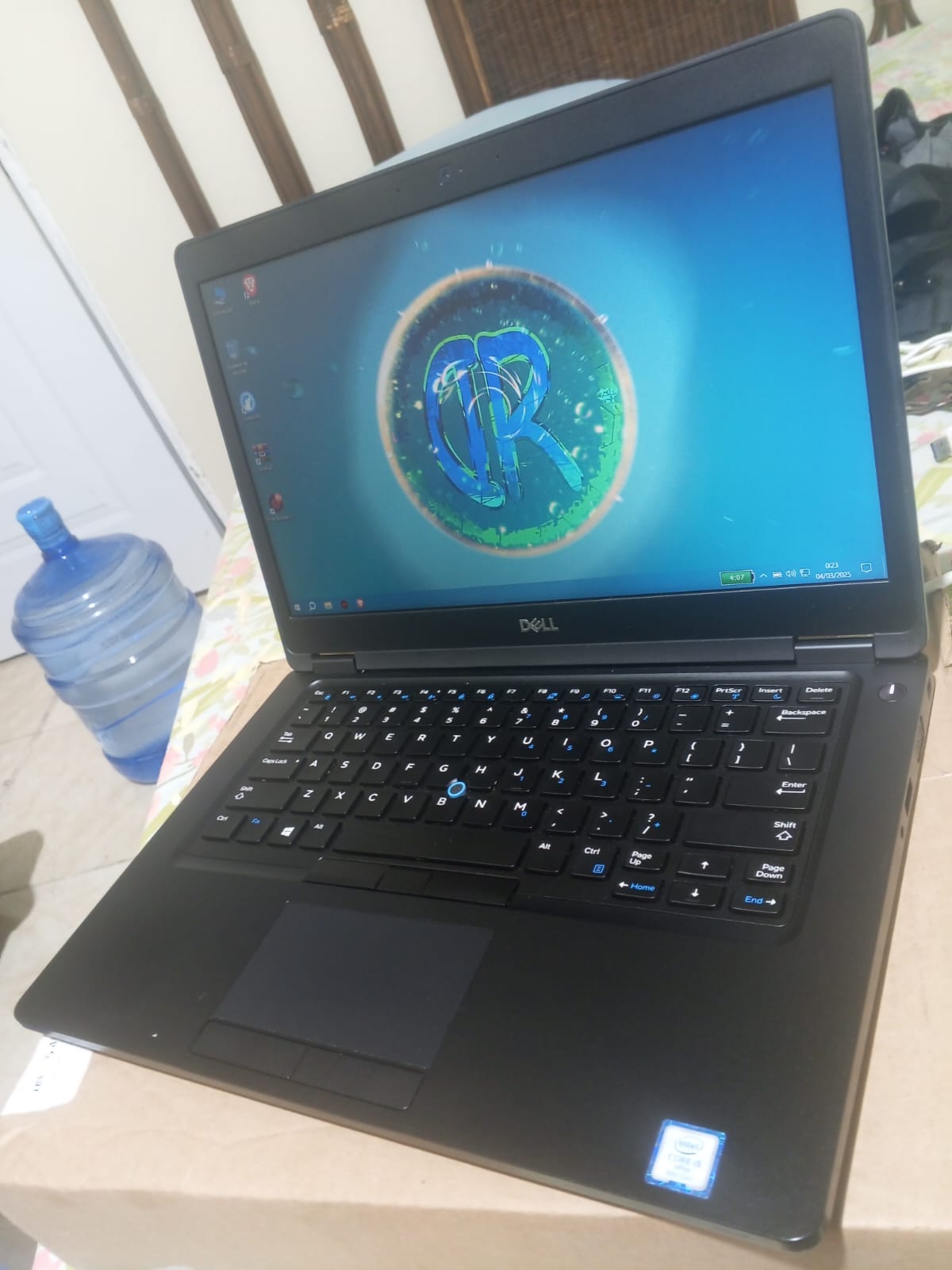 computadoras y laptops - Laptop Dell core i5 8va 8gb ddr4 256ssd 1