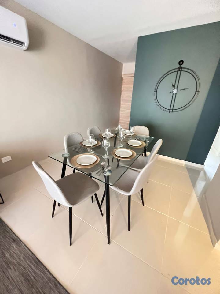 apartamentos - Residencial con entrada desde la av. Jacobo Majlut 5