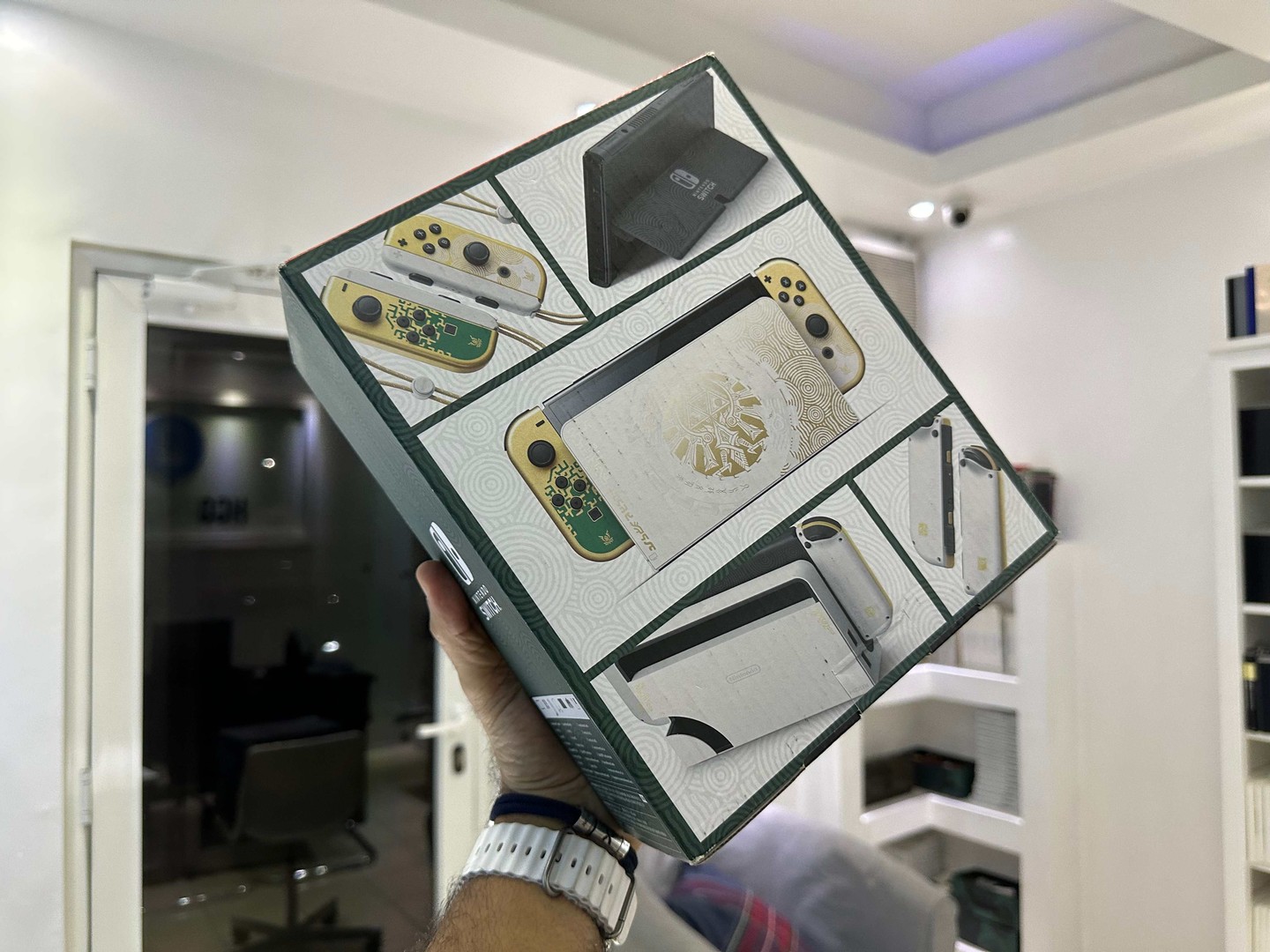 consolas y videojuegos - Nintendo Switch OLED Special Edition Zelda Sellados , Garantía $ 19,900 NEG 2