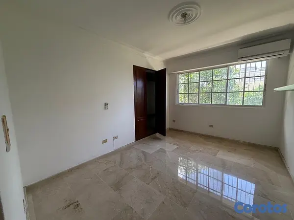apartamentos - Urb. Real Vendo apartamento clásico, 3 habs., 2.5 baños, 2 parqueos  8