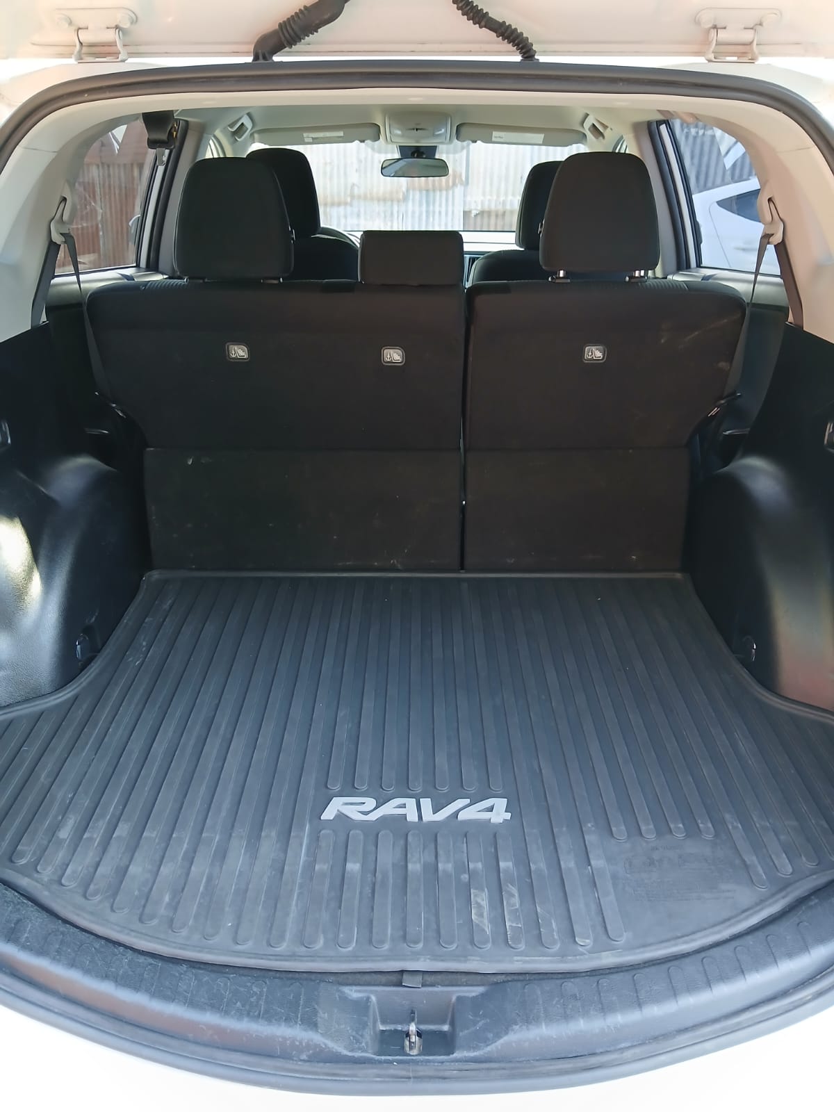 jeepetas y camionetas - Toyota rav4 2017 3