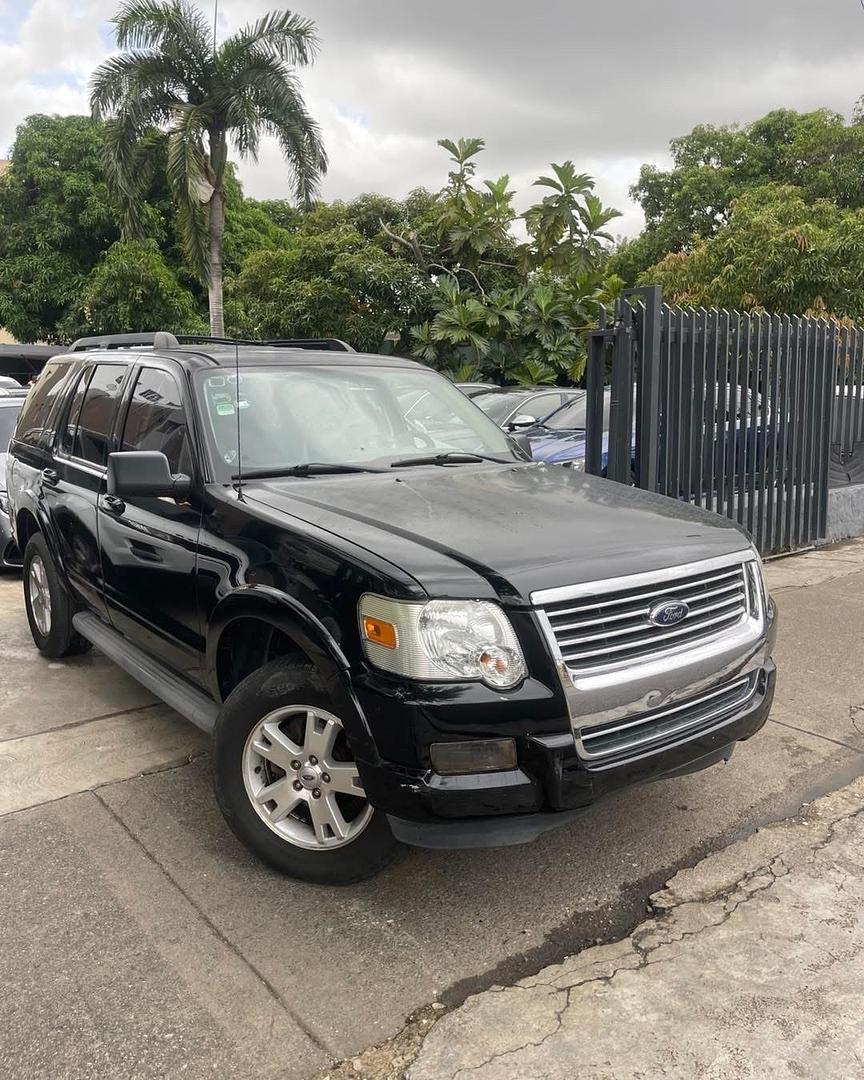 jeepetas y camionetas - FORD EXPLORER XLT 2010