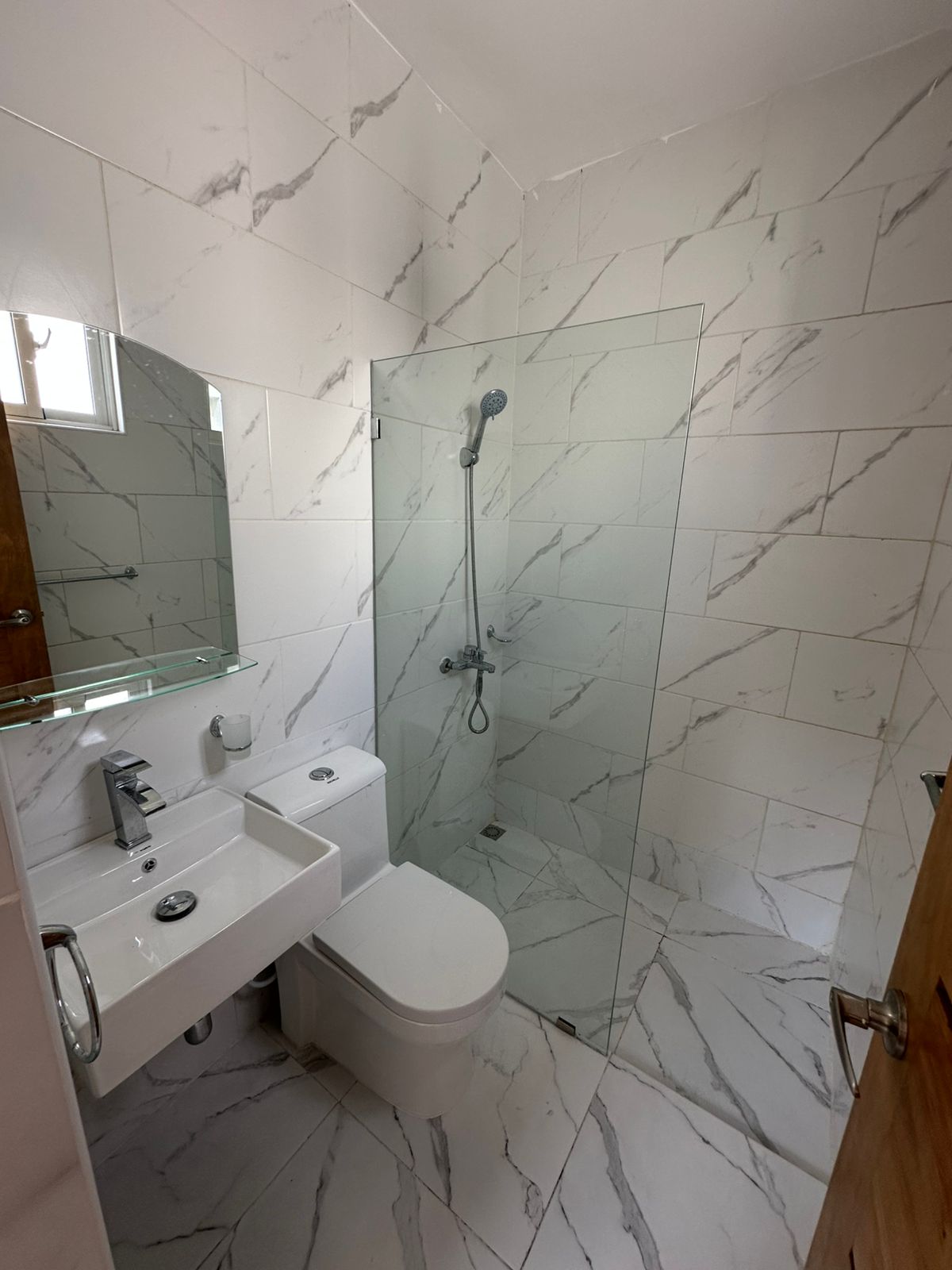 casas - Casa con Piscina, balcón y azotea en Prado Oriental Próximo a la Av. Ecológica 7