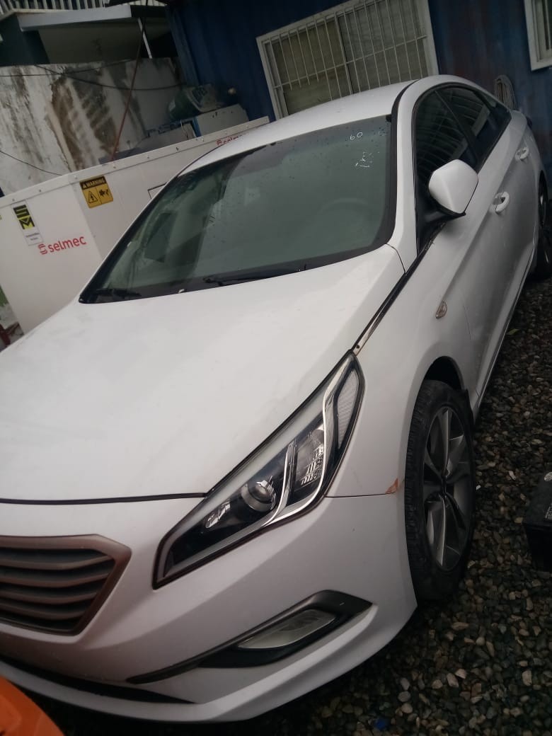 carros - Hyundai Sonata LF Blanco 2018 DESDE: RD$685,100.00