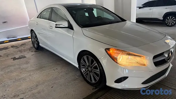 carros - SE VENDE MERCEDES BENZ CLA 250 PERFECTAS CONDICION 4