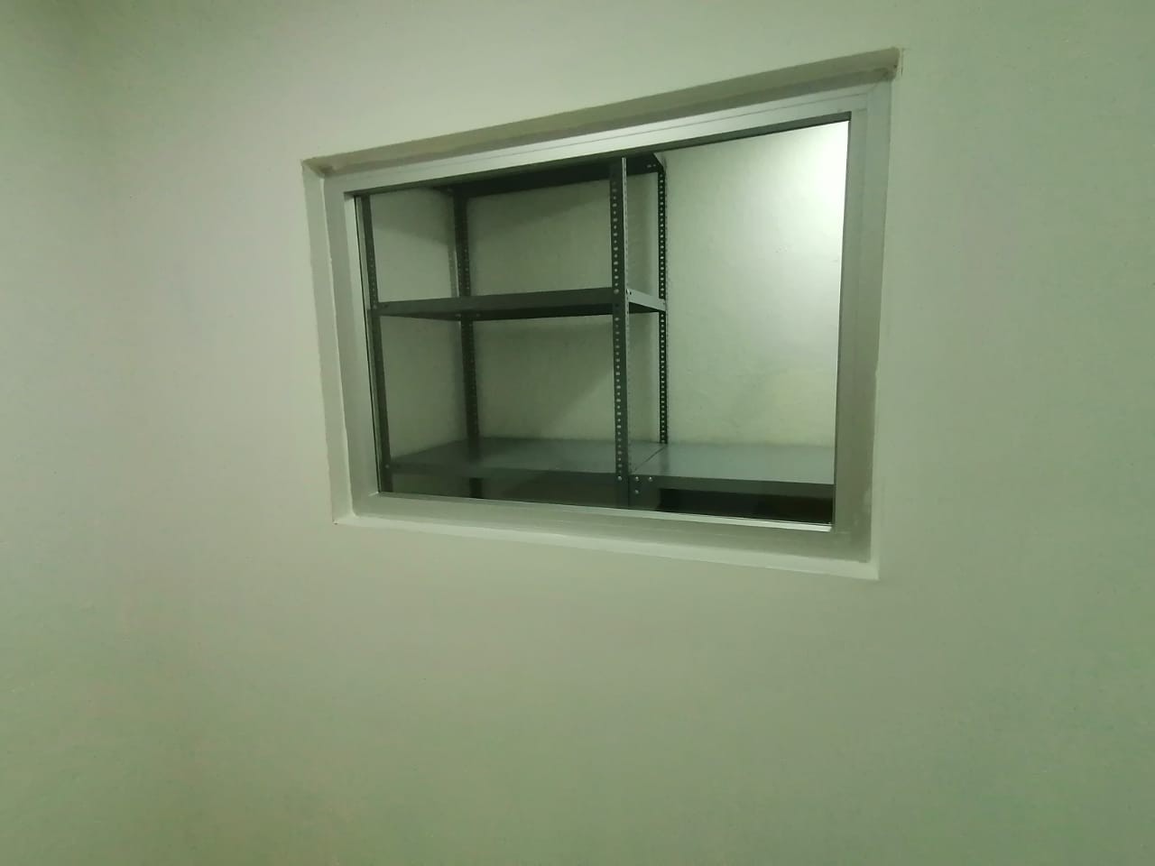 oficinas y locales comerciales - Local con farmacia aprobada 3