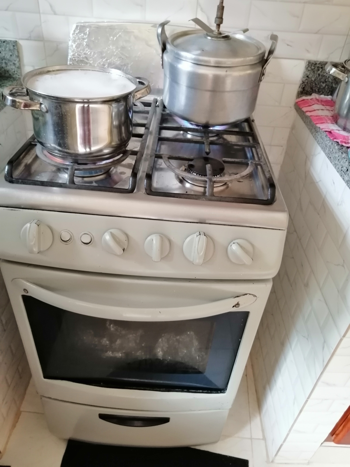 cocina - Se vende esta estufa de horno
