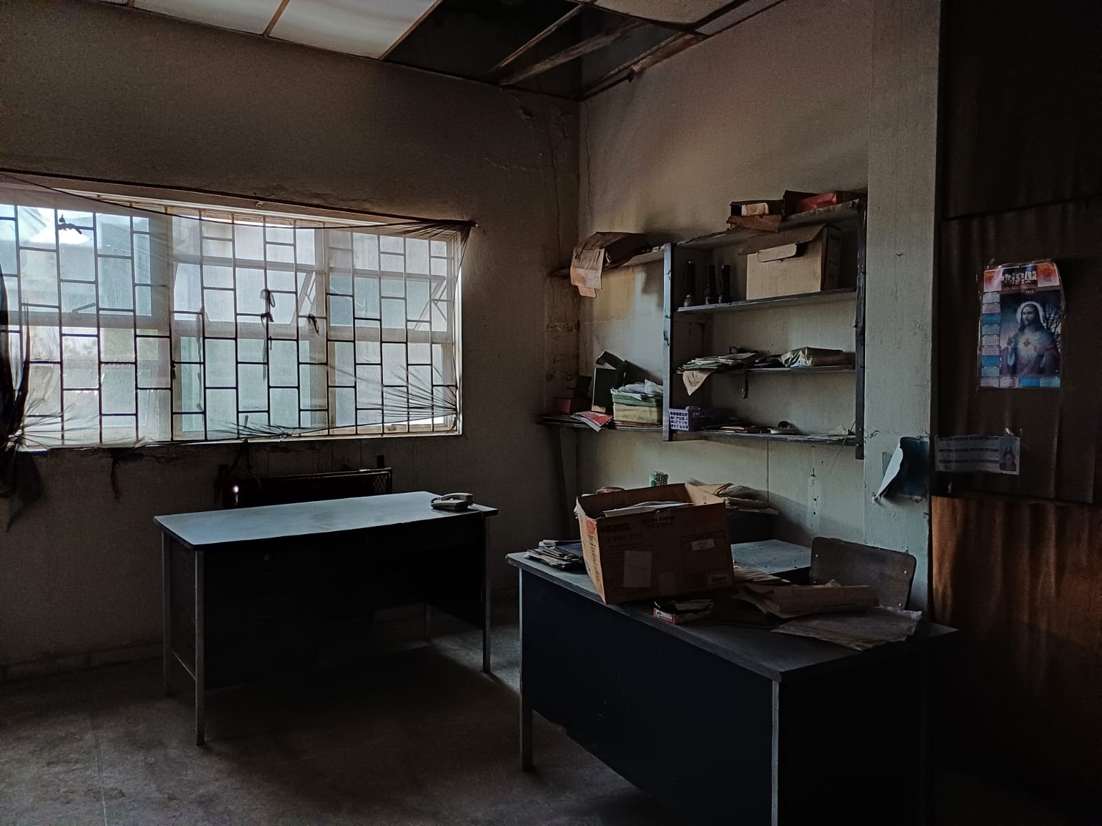 oficinas y locales comerciales - Nave a Remodelar Próximo a la Zona Colonial 4