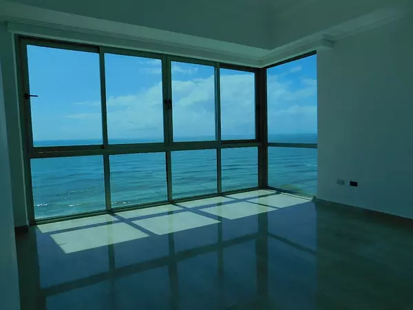 apartamentos - Apartamento de 3 Habitaciones, Malecón Center 8