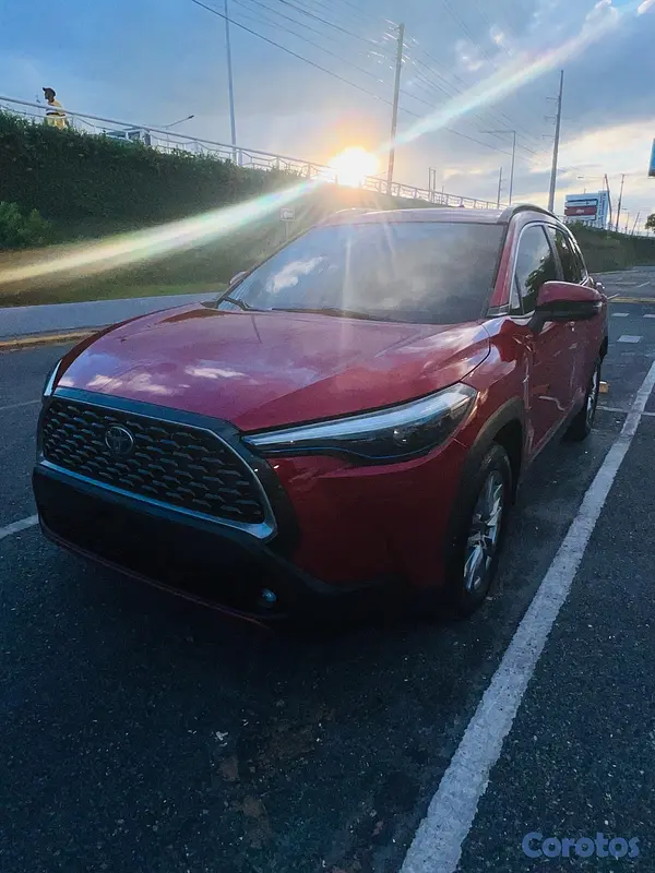 jeepetas y camionetas - Toyota Corrolla Cross Híbrida  5
