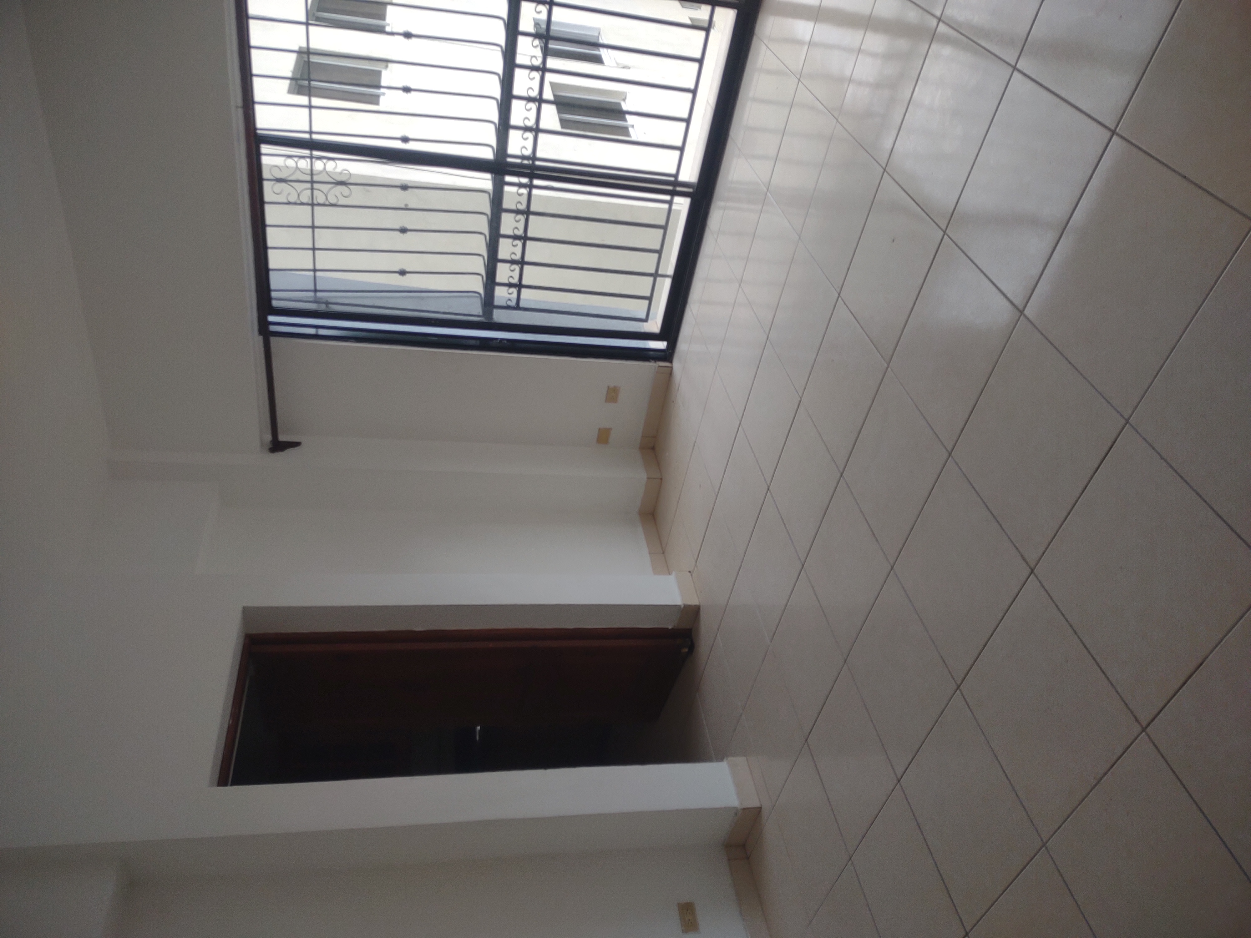 apartamentos - APARTAMENTO EN ALQUILER A UNA ESQUINA DE LA UASD 6