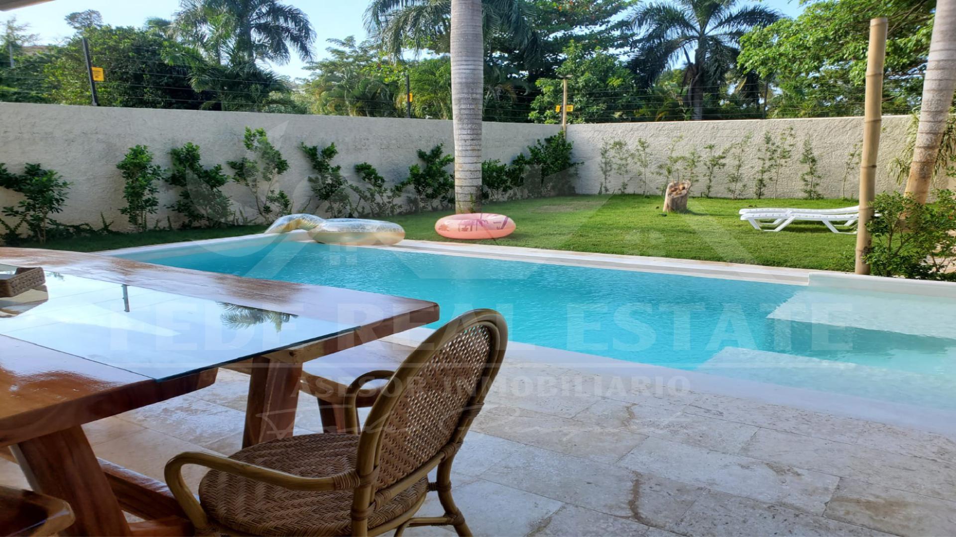 casas vacacionales y villas - VILLA MODERNA, COMPLETAMENTE AMUEBLADA CON PISCINA - LAS TERRENAS