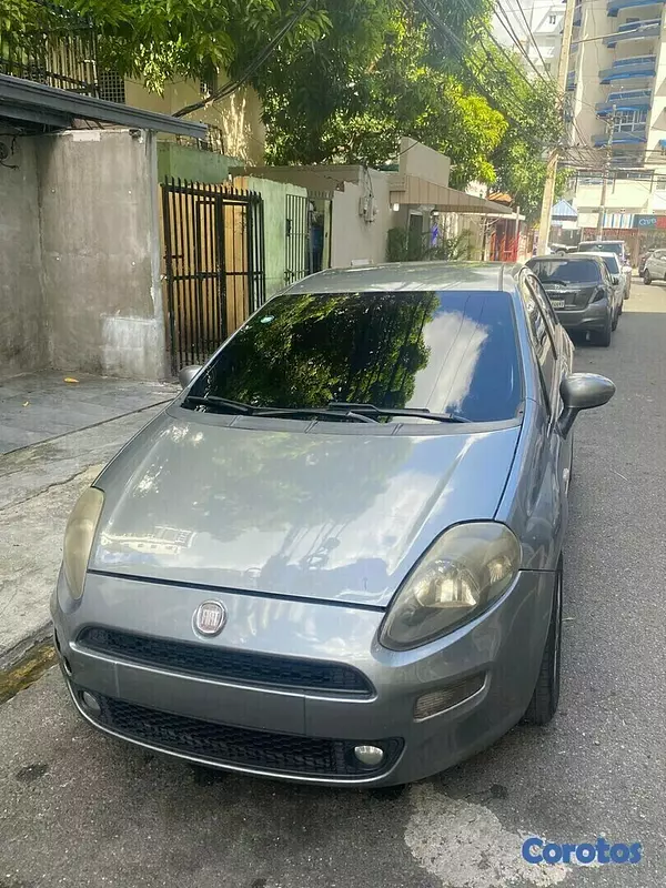 carros - Fiat Punto Evo 2013 3