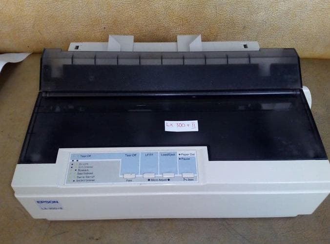 impresoras y scanners - EPSON LX 300 II  MATRICIAL 