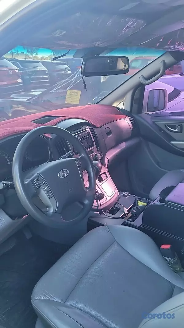 otros vehiculos - Hyundai Grand Starex AMBULANCIA 2013 6