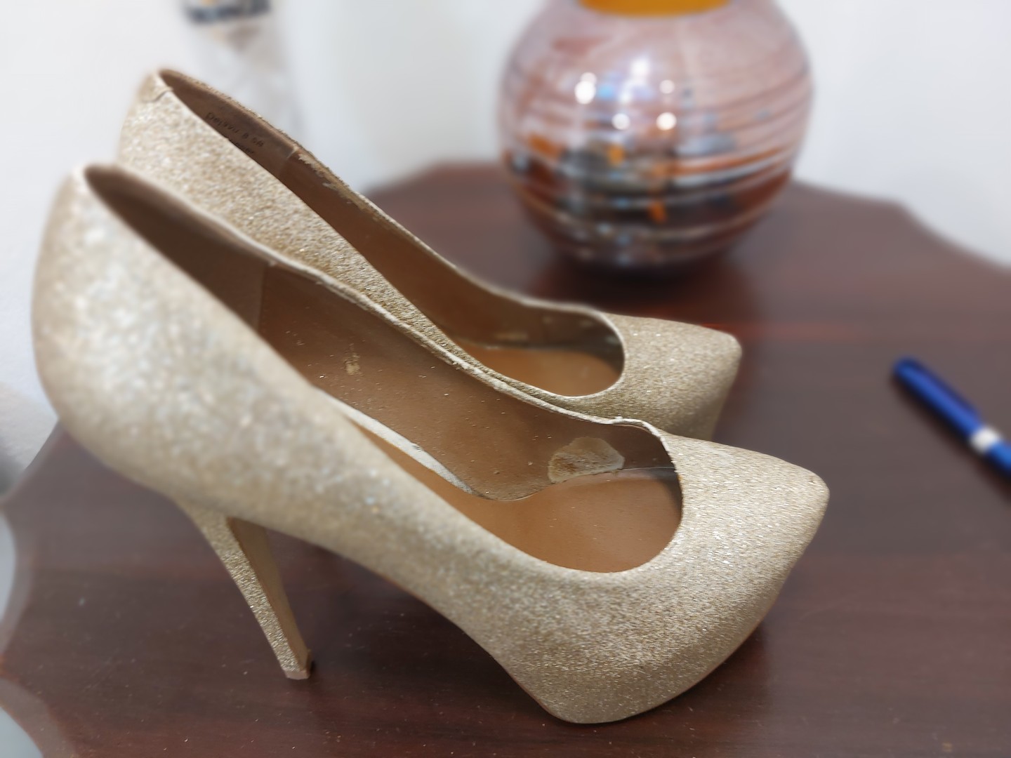 zapatos para mujer - Zapatos dorados elegantes de tacón stiletto dw 10 cm con plataforma de 4 cm 1