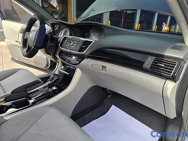 carros - OFERTA! HONDA ACCORD LX 2016 COMO NUEVO  10