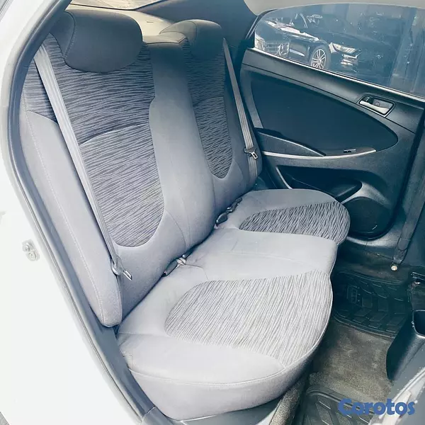 carros - HYUNDAI ACCENT SE 2017 8