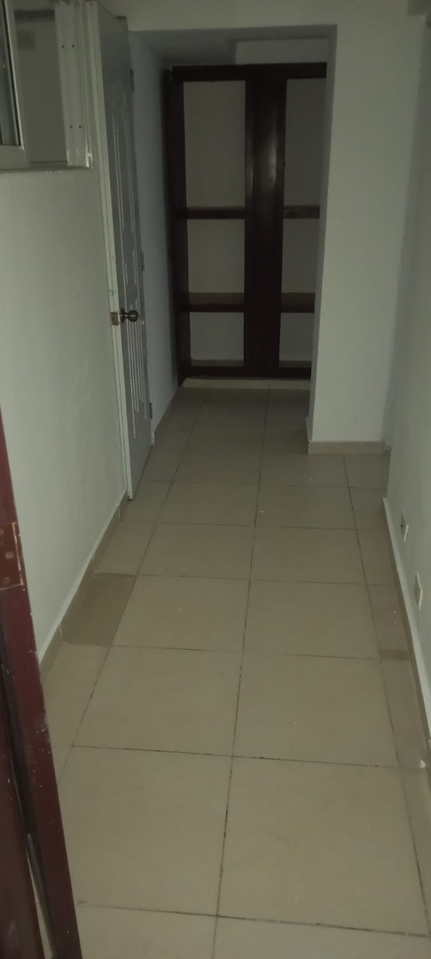 apartamentos - Vendo independencia Miramar segundo nivel dos habitaciones dos baños un parqueo  3