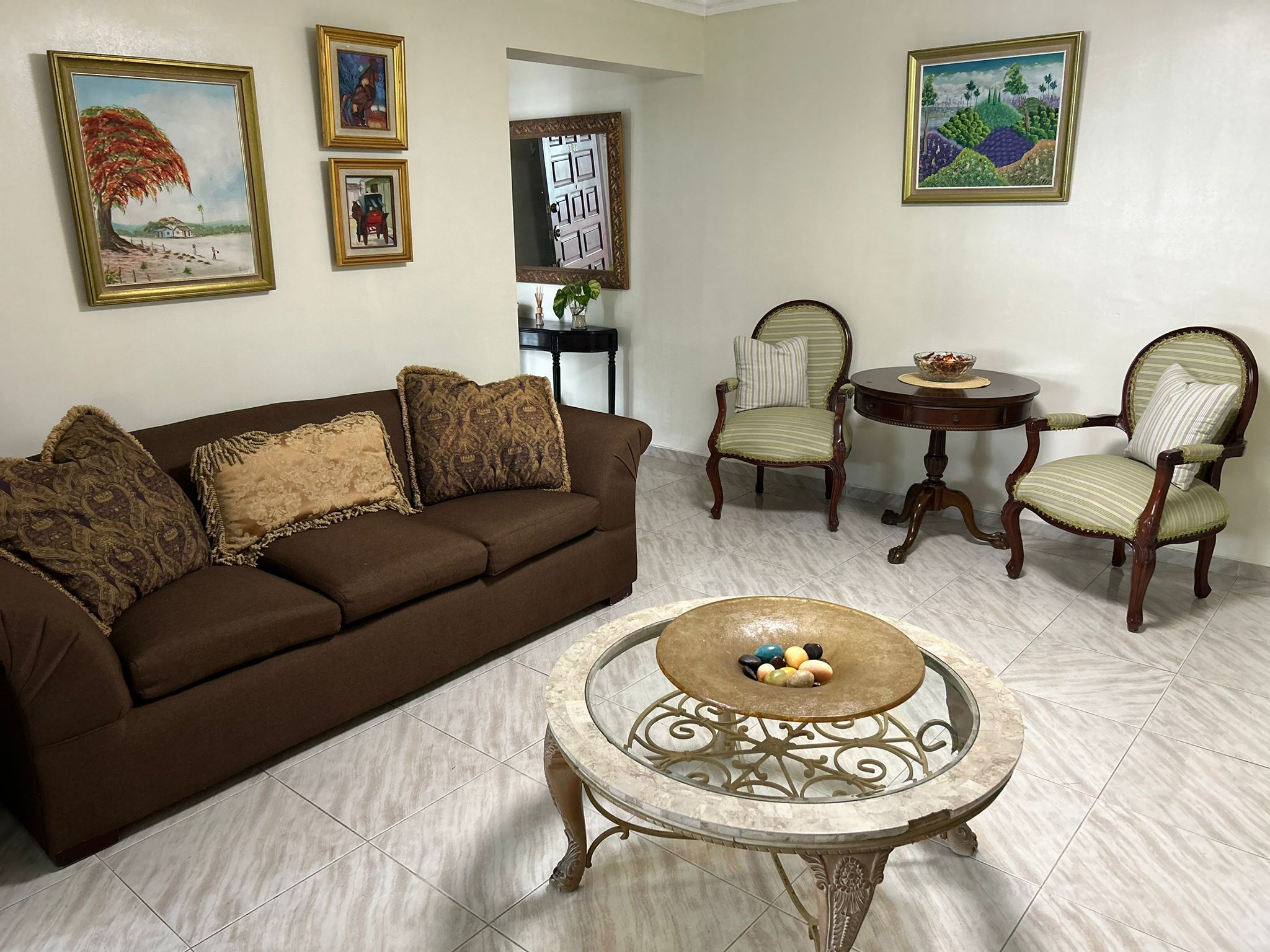 apartamentos - Apartamento amplio en alquiler, Piantini.