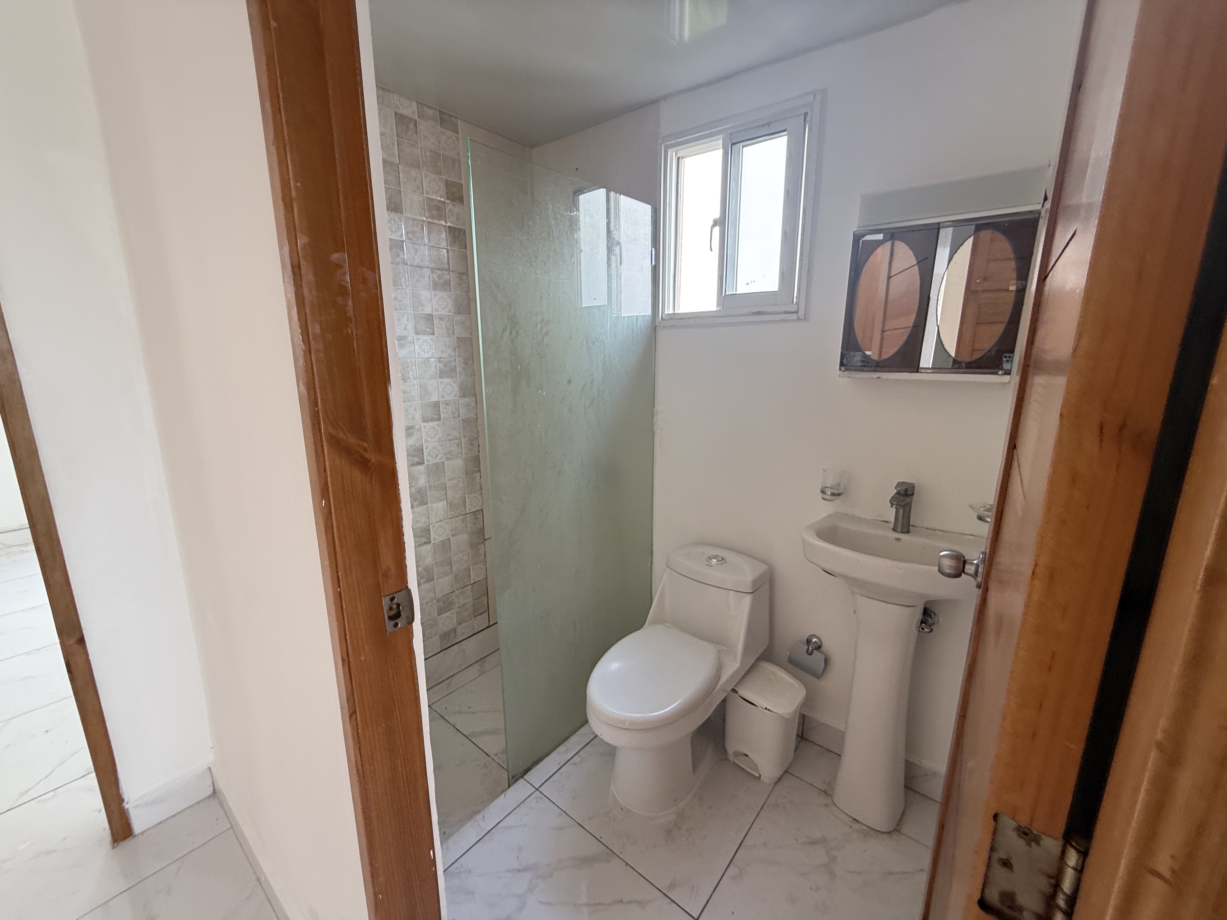 apartamentos - vendo en palma real santiago un tercer nivel  6