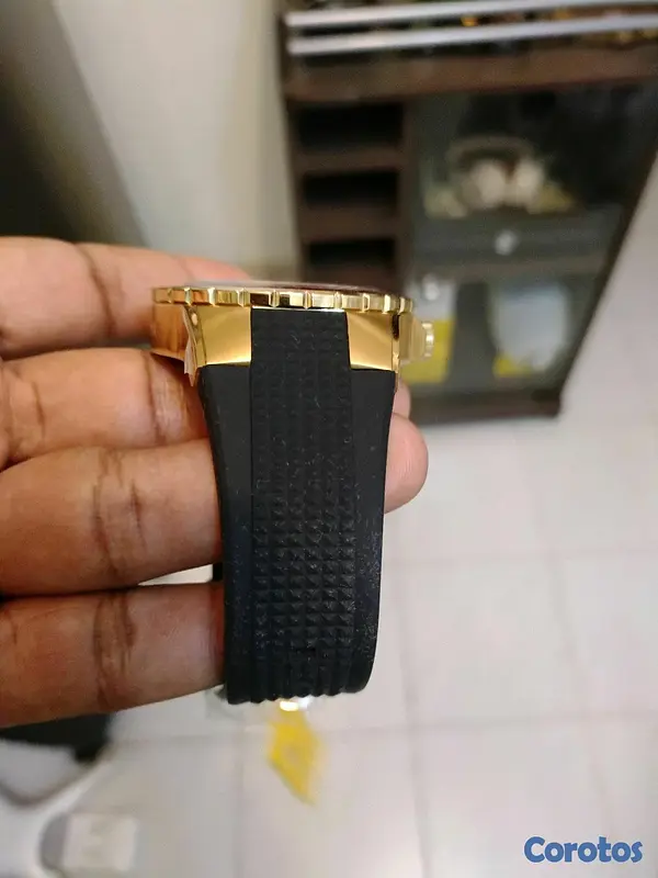 joyas, relojes y accesorios - Disponible reloj invicta original 4,000 pesos  8