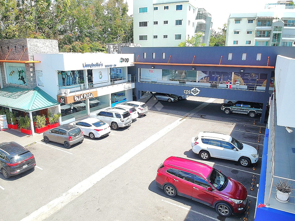 oficinas y locales comerciales - LOCAL COMERCIAL 2DO PISO PLAZA RAFAEL VIDAL STGO.