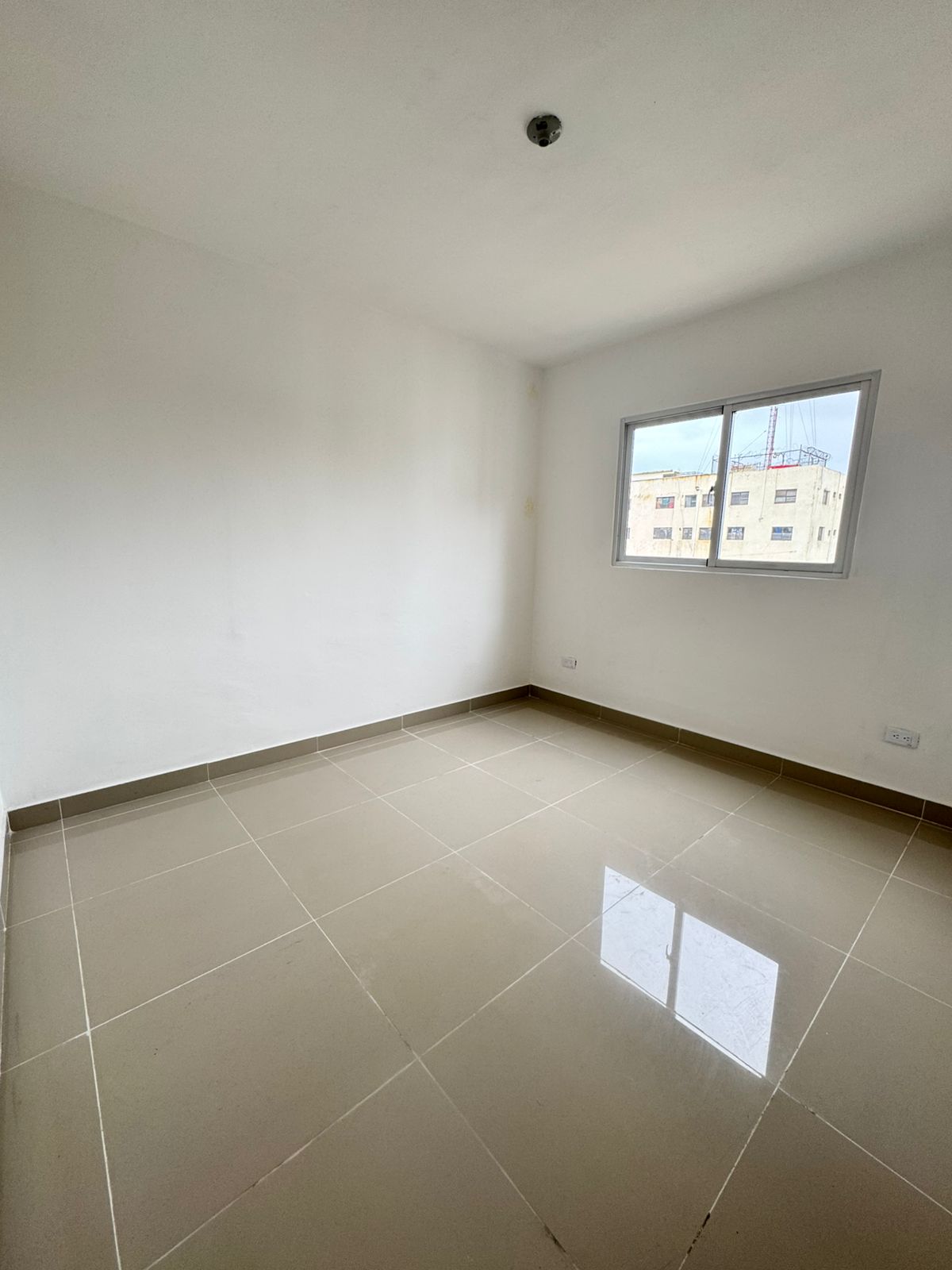 apartamentos -  Venta de Apartamento en La Isabelita  7