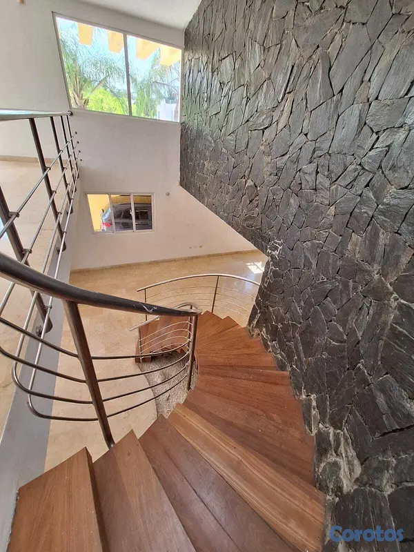 casas -  CASA MODERNA EN LAS PRADERAS – 2 NIVELES | 350 m² 9