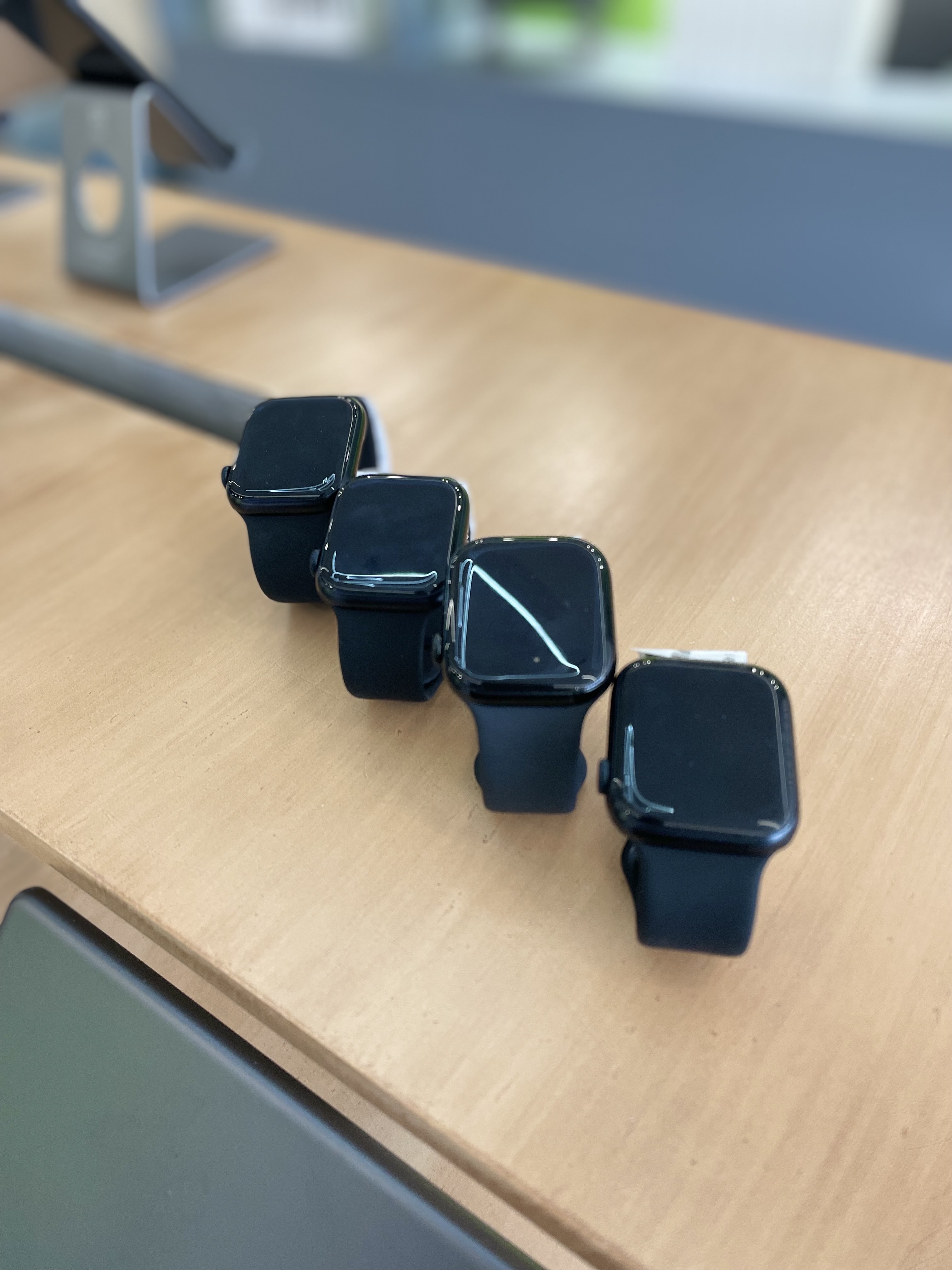 otros electronicos - APPLE WATCH SERIE 945MM 1