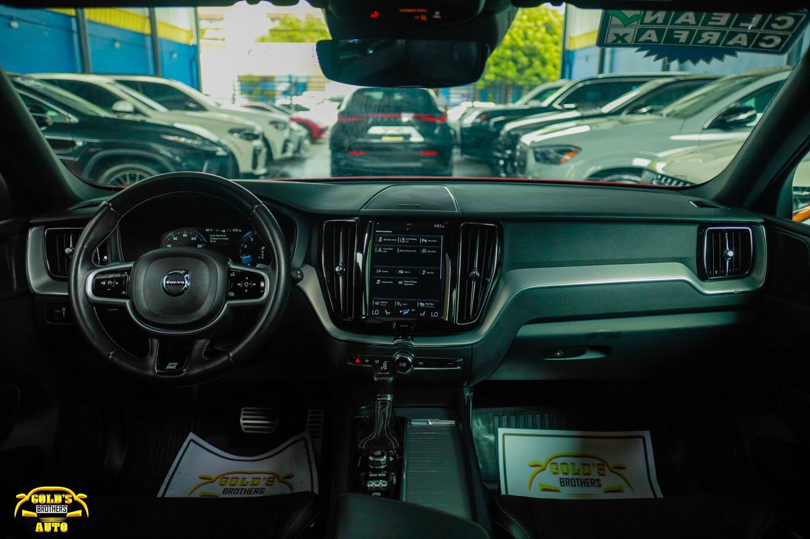 jeepetas y camionetas - Volvo XC60 R-Desing 2019 Clean Carfax  8