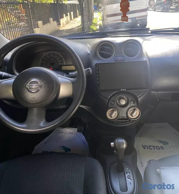 carros - Vendo Nissan March 3