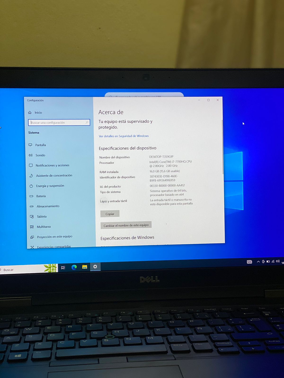 computadoras y laptops - Laptop core i7 7ma generación 3