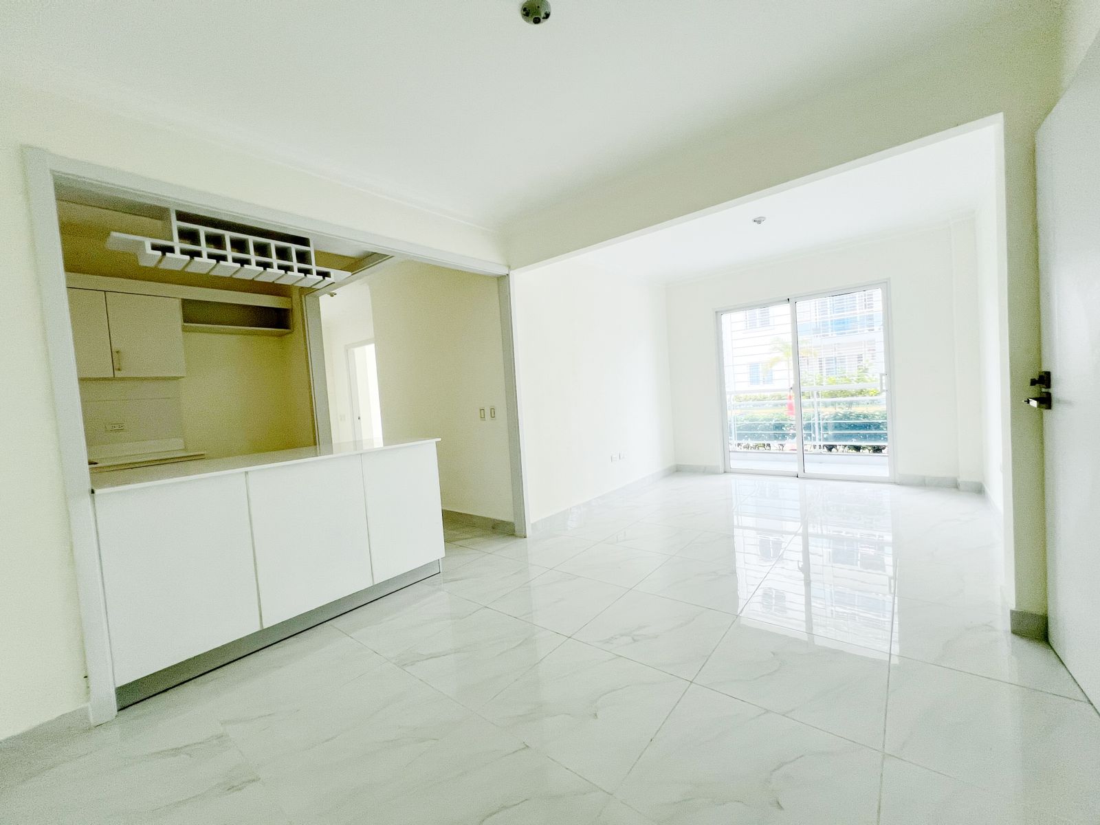 apartamentos - Vendo apto en el Res. Cayena , San Isidro