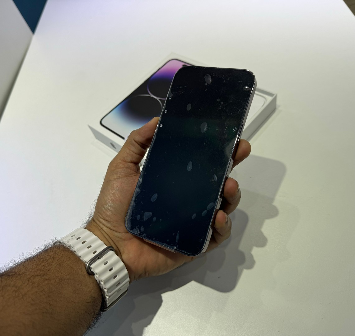 celulares y tabletas - iPhone 14 Pro Max 256GB Purple Como Nuevo, Desbloqueado, Garantía, RD$ 63,500 NE 1