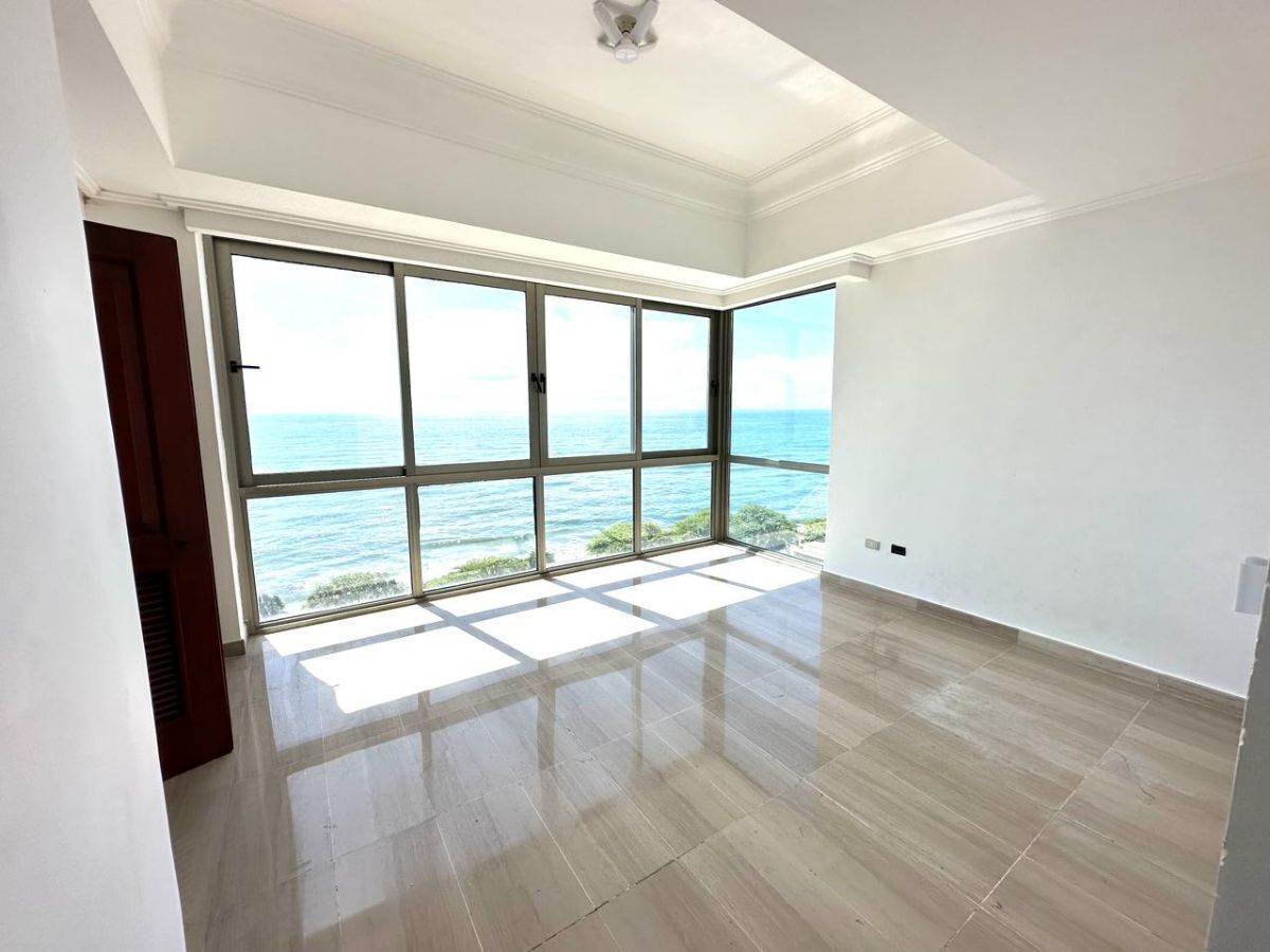 apartamentos - Apartamento de 3 Habitaciones, Malecón Center 8