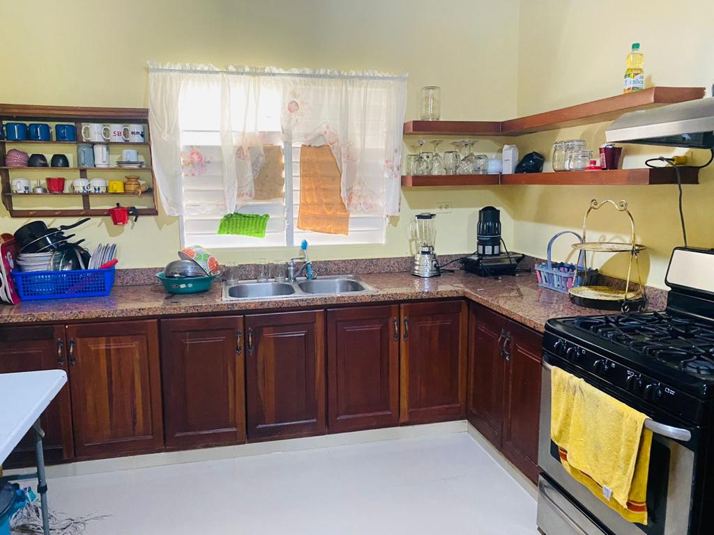 casas vacacionales y villas - Venta de Villa en San Antonio de guerra de 2,069mts con piscina Santo Domingo 6