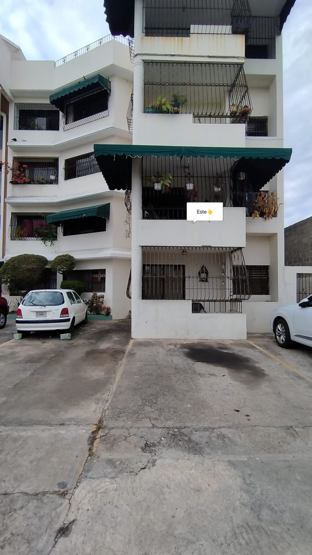 apartamentos - Se vende apartamento clásico en Av. Independencia  4